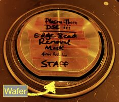 Edge bead Removal on MA6 - IMG 5625 - placed on wafer.jpg